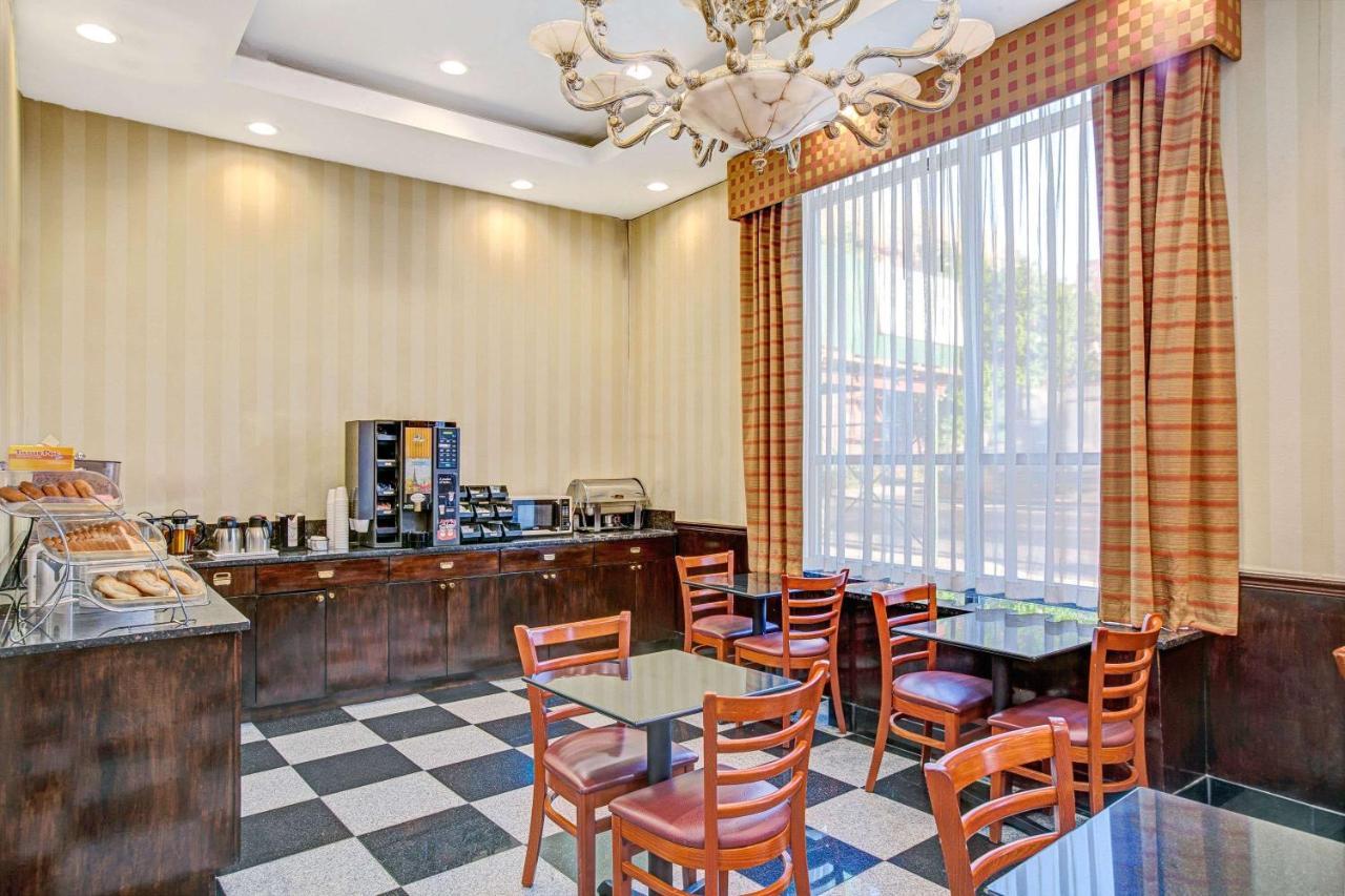 Hillcrest Hotel Near Jfk Airtrain 뉴욕 외부 사진